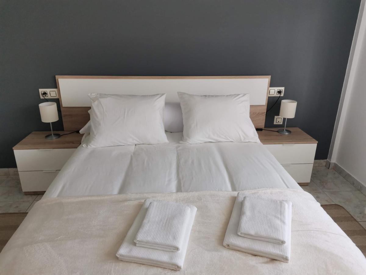 Habitaciones Rocio, Xavina - Costa Da Morte กามาริญาส ภายนอก รูปภาพ