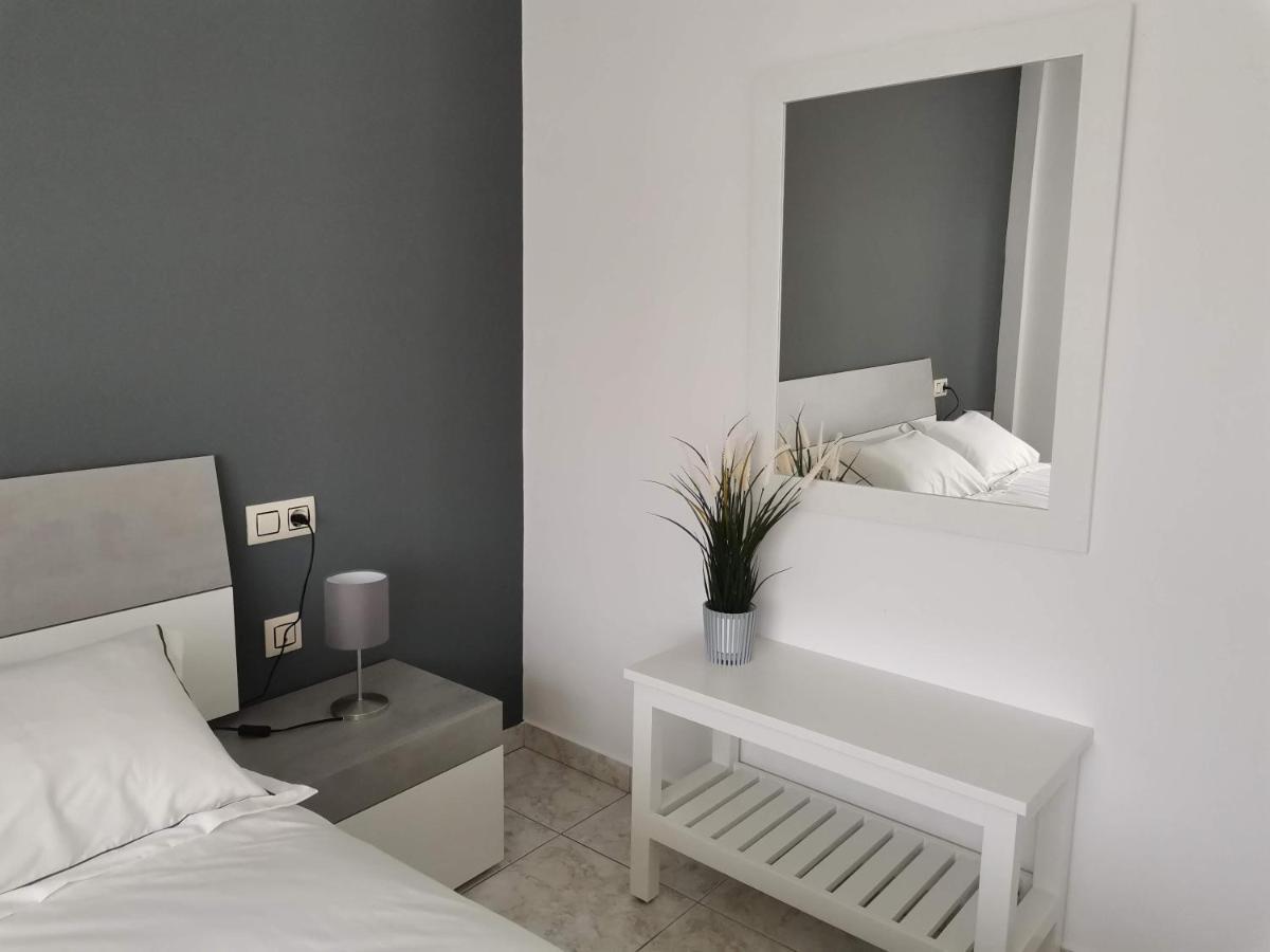 Habitaciones Rocio, Xavina - Costa Da Morte กามาริญาส ภายนอก รูปภาพ