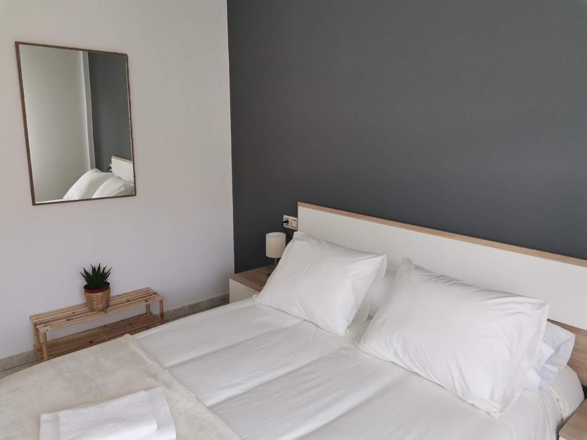 Habitaciones Rocio, Xavina - Costa Da Morte กามาริญาส ภายนอก รูปภาพ